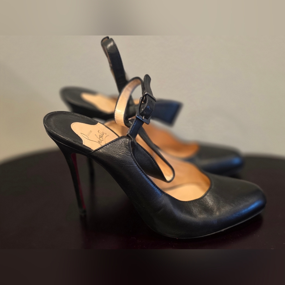 SALE Christian Louboutin Black Heels - Picture 6 of 14